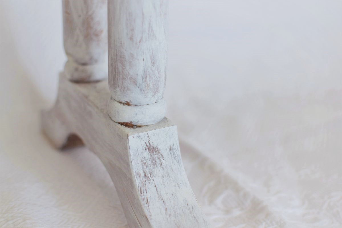 Whitewashed Towel Rail Close Up