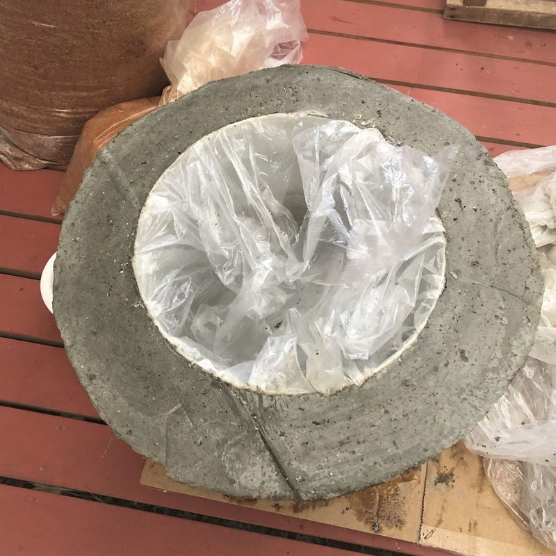 lightweight planter